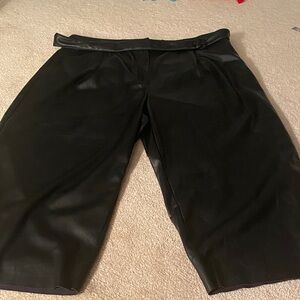 Mark Alan New York NWT size 2XL faux leather cropped pants